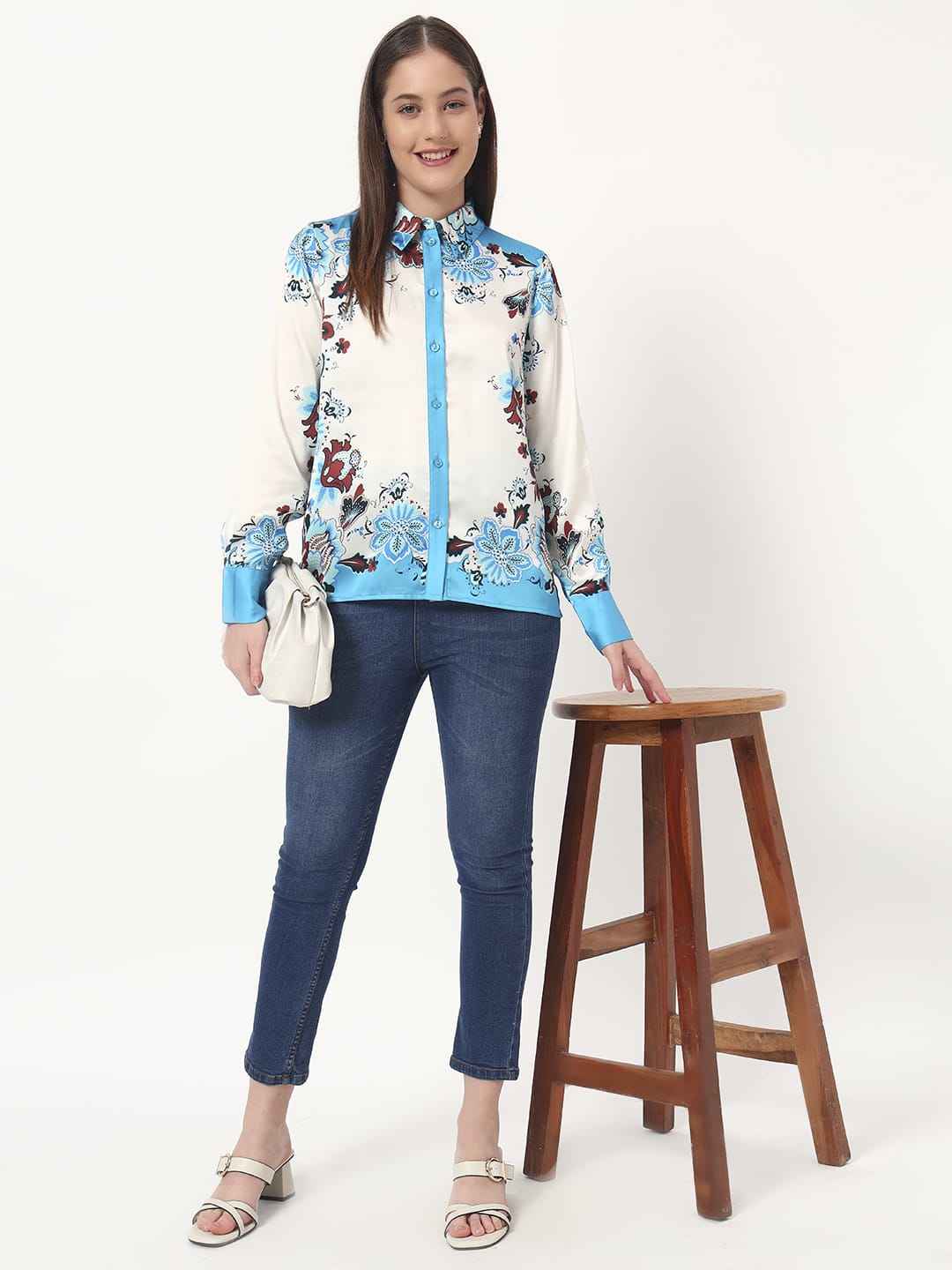 THE BLUE FLORAL SHIRT