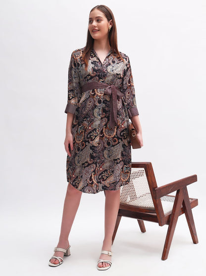 Elegant Paisley Print Wrap Dress with Belt